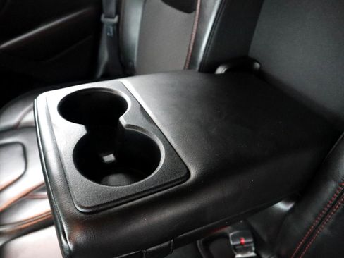 Used 2019 Jeep Cherokee Trailhawk image 55