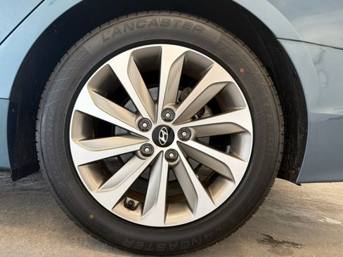 Used 2017 Hyundai Sonata Sport FWD image 9