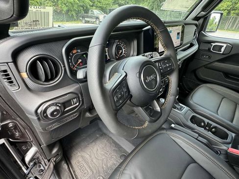 New 2025 Jeep Wrangler Unlimited Rubicon 392 image 2