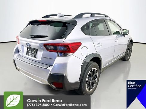 Used 2021 Subaru Crosstrek 2.0i Premium w/ Moonroof Package AWD/4WD image 9