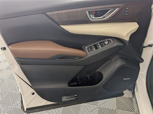 Used 2019 Subaru Ascent Touring w/ Popular Package #3 image 10