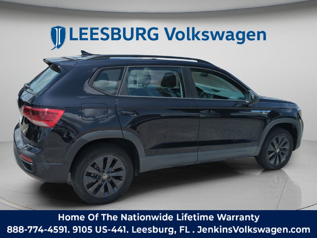 Used 2022 Volkswagen Taos S FWD image 5