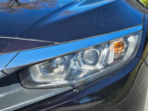 Used 2017 Honda Civic EX-L image 23