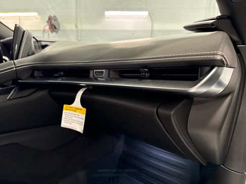 New 2026 Chevrolet Corvette Stingray Preferred Cpe w/ Z51 Performance Package RWD image 42