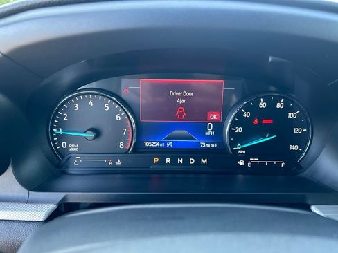 Used 2020 Ford Explorer XLT w/ Equipment Group 202A AWD/4WD image 17