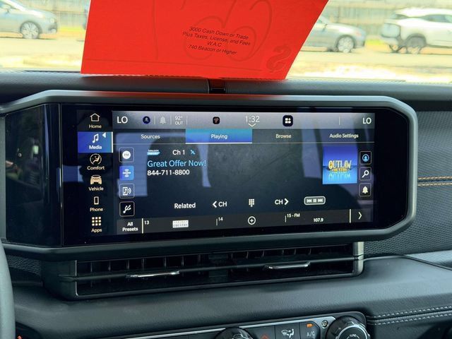 Used 2026 Jeep Gladiator Mojave AWD/4WD image 19