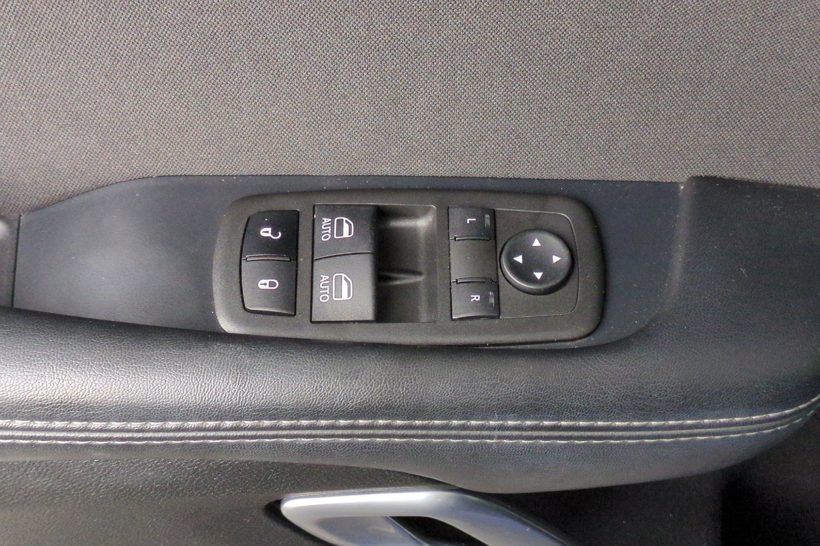 Used 2022 Dodge Challenger R/T Scat Pack RWD image 11