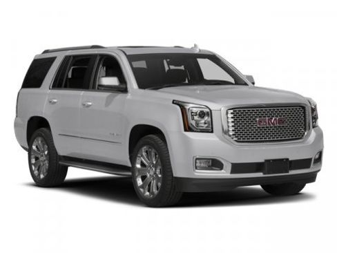 Used 2017 GMC Yukon Denali image 9