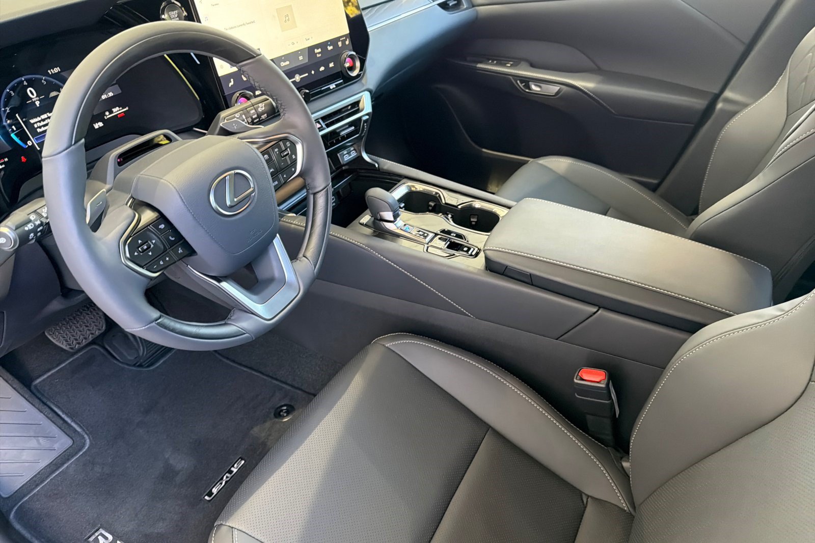 New 2026 Lexus RX 350 Premium w/ Convenience Package FWD image 8