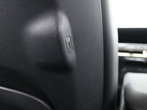 New 2027 Kia Telluride S w/ Towing Package image 14