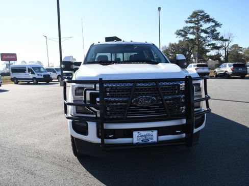 Used 2020 Ford F250 Limited image 9