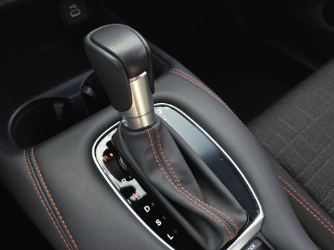 Certified 2025 Honda HR-V Sport image 18