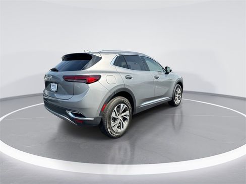 Used 2023 Buick Envision Essence image 8