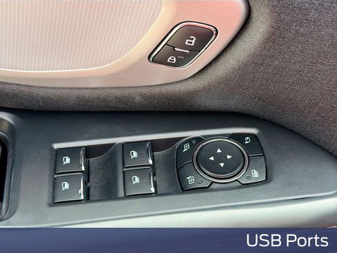 Used 2025 Ford Expedition Active AWD/4WD image 23