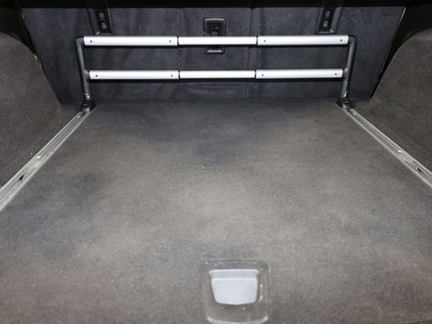 Used 2017 Cadillac XT5 Platinum image 17