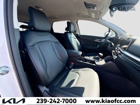 New 2026 Kia Sportage EX image 15