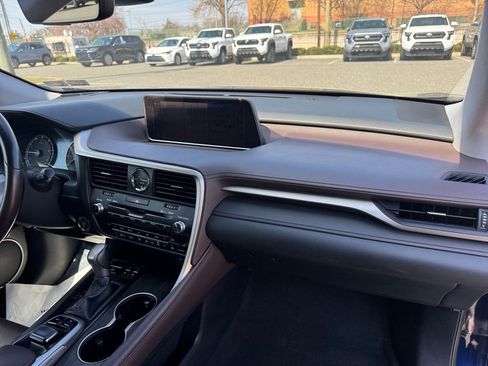 Used 2017 Lexus RX 350 AWD w/ Premium Package image 17