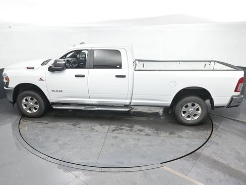 Used 2024 RAM 3500 Big Horn image 42