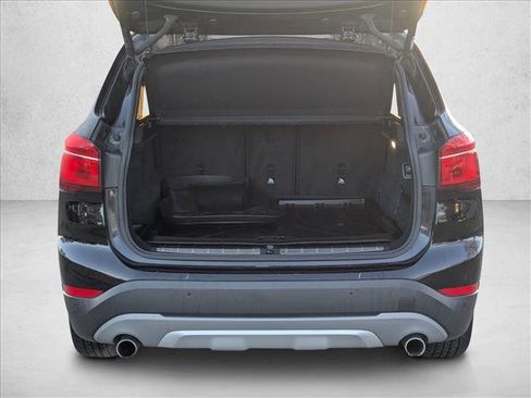 Used 2019 BMW X1 xDrive28i w/ Convenience Package image 6