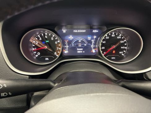 Used 2019 Jeep Compass Limited w/ Premium Lighting Group image 19