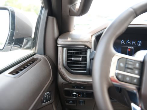 Used 2024 Ford Expedition King Ranch RWD image 23