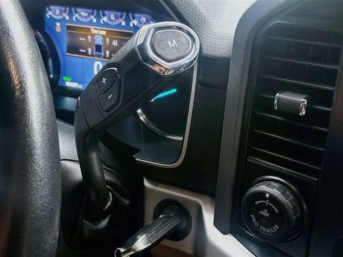 Used 2022 Ford F150 XLT w/ Equipment Group 301A Mid AWD/4WD image 18
