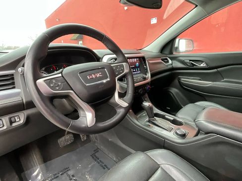 Used 2018 GMC Acadia SLT image 10