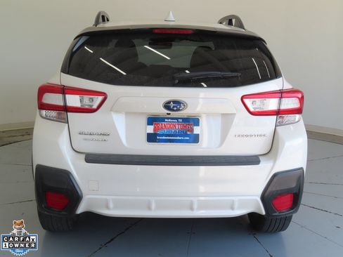 Used 2018 Subaru Crosstrek 2.0i Premium AWD/4WD image 4