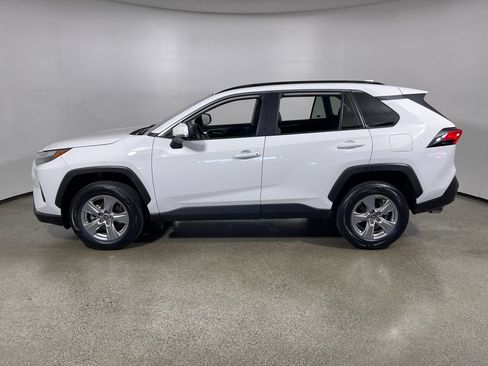 Certified 2025 Toyota RAV4 XLE FWD image 6