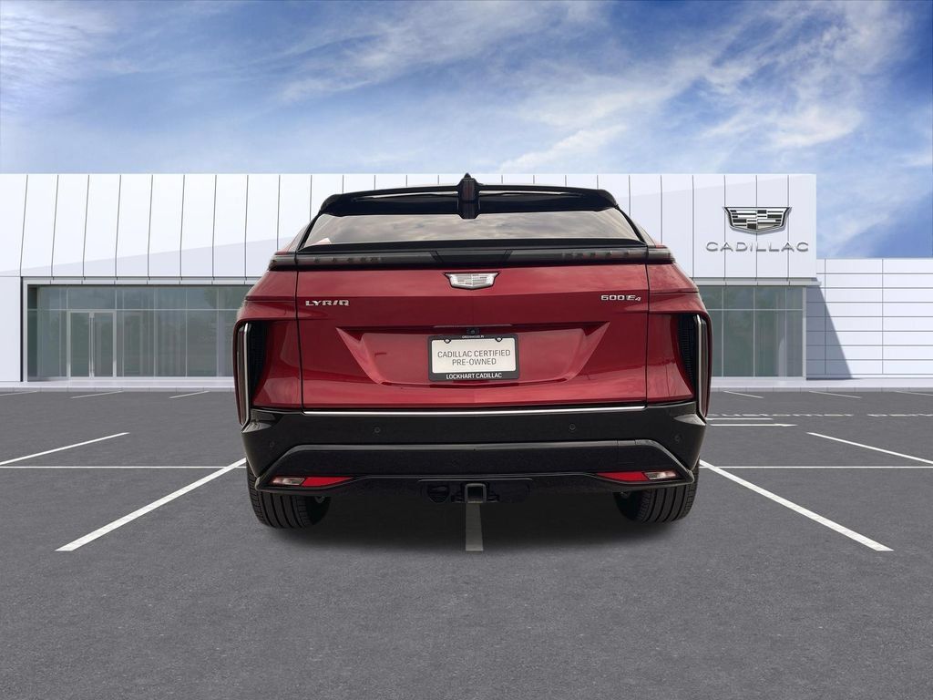 Certified 2024 Cadillac Lyriq Luxury AWD/4WD image 7