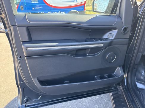 Used 2024 Ford Expedition Timberline image 15