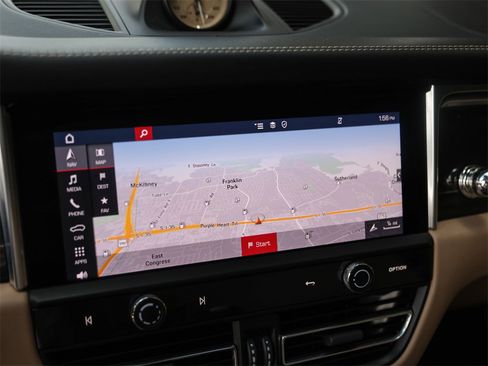 Certified 2022 Porsche Macan GTS image 23