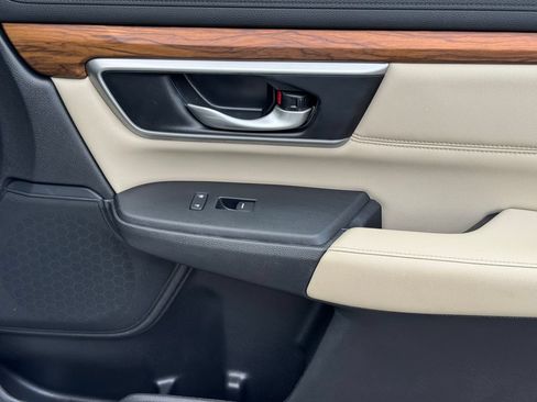 Used 2019 Honda CR-V EX-L image 16