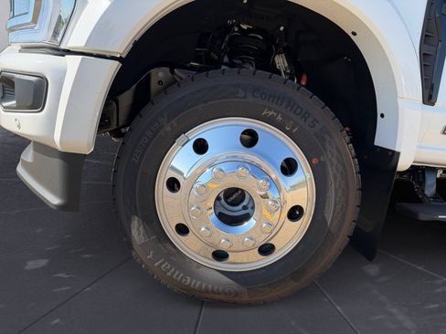 Used 2026 Ford F450 Platinum AWD/4WD image 14