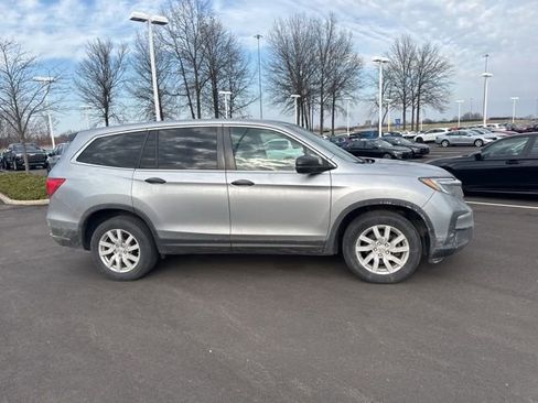 Used 2019 Honda Pilot LX image 8