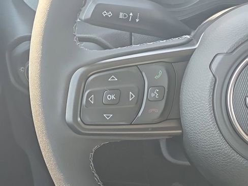 New 2026 Jeep Gladiator Sport AWD/4WD image 23