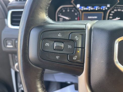 Used 2021 GMC Yukon Denali w/ Denali Premium Package image 30