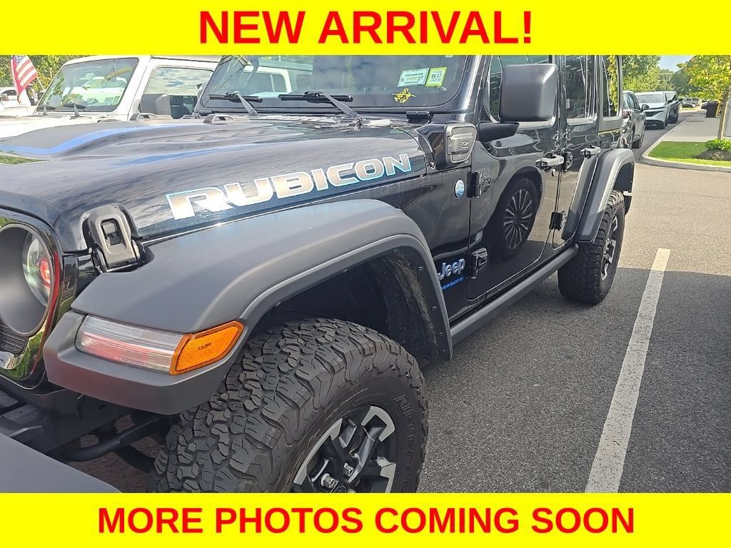 Used 2024 Jeep Wrangler Unlimited Rubicon 4xe AWD/4WD image 4
