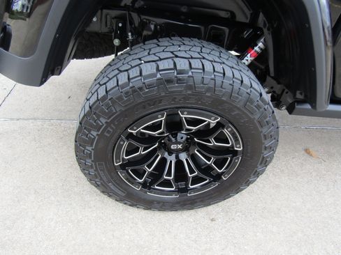 Used 2020 Jeep Gladiator Rubicon AWD/4WD image 11