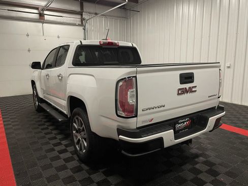 Used 2019 GMC Canyon Denali image 15