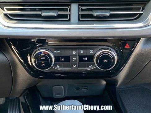 Certified 2026 Chevrolet Trax ACTIV w/ Driver Confidence Package FWD image 29