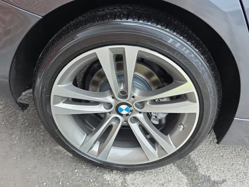 Used 2019 BMW 330i xDrive Wagon w/ Convenience Package AWD/4WD image 10