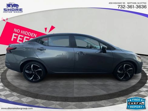 Used 2024 Nissan Versa SR image 9