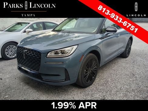 Used 2023 Lincoln Corsair Reserve w/ Equipment Group 201A FWD image 6