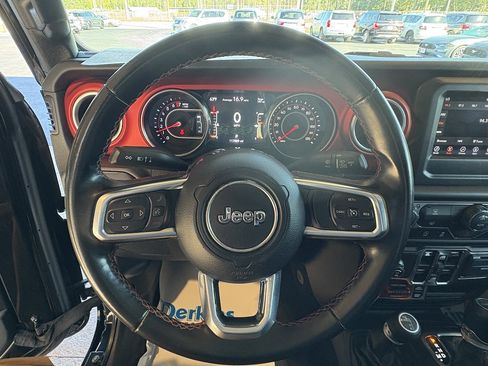Used 2020 Jeep Gladiator Rubicon image 11