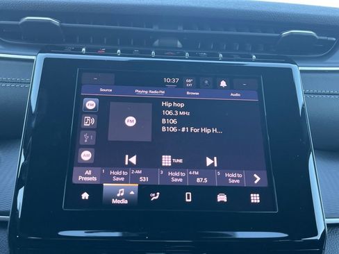 New 2025 Jeep Grand Cherokee Laredo image 8