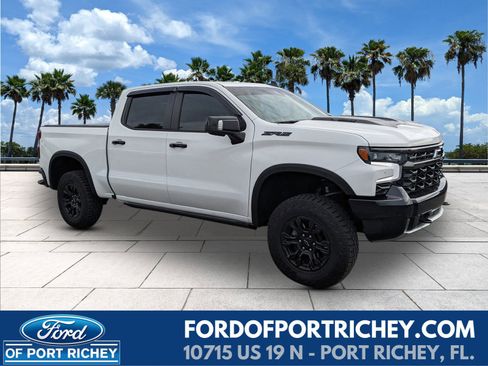 Used 2024 Chevrolet Silverado 1500 ZR2 w/ Dark Appearance Package image 1