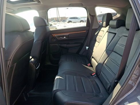 Used 2018 Honda CR-V Touring image 10
