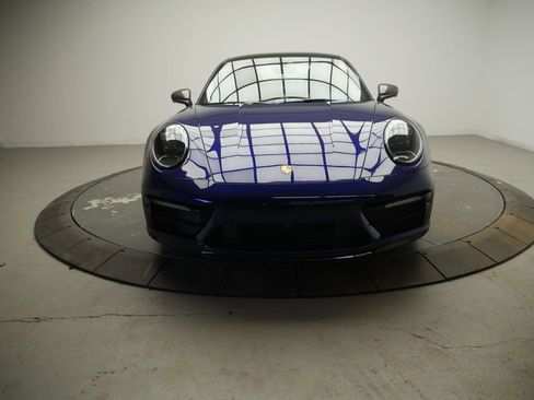 Certified 2024 Porsche 911 Carrera T image 10