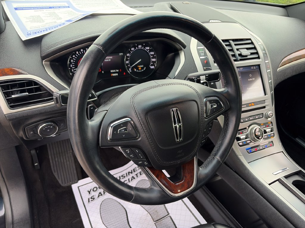 Used 2020 Lincoln MKZ Reserve w/ Monochromatic Package AWD/4WD image 21